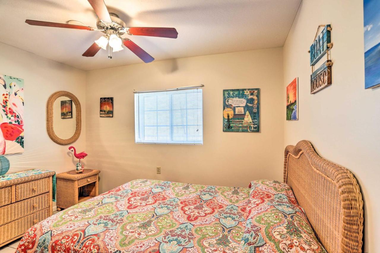 Waterfront Middle Bass Condo With Pool Access! Put-in-Bay Exterior photo