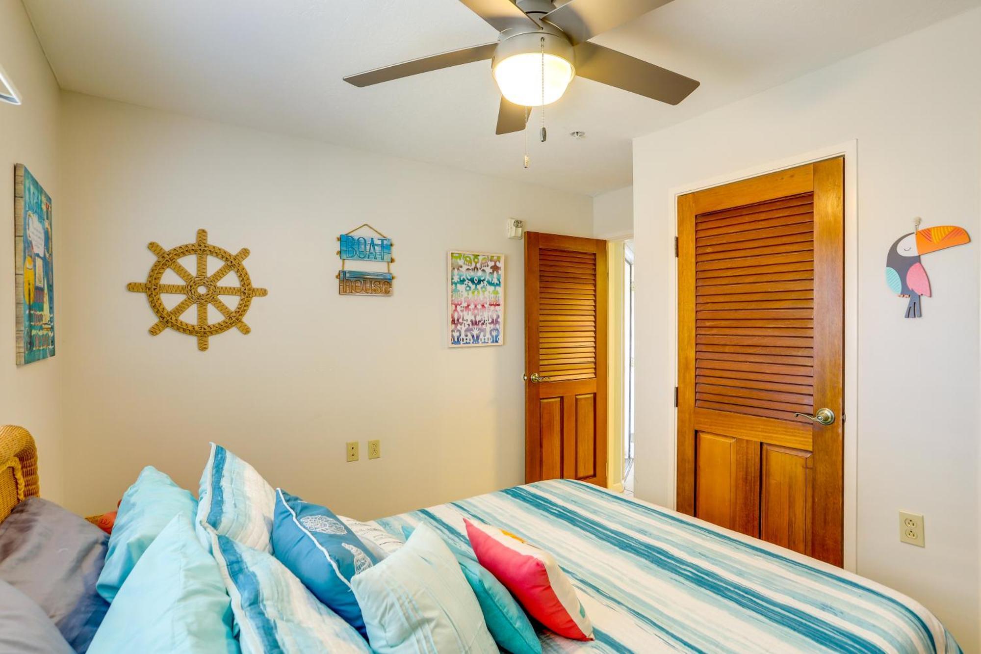 Waterfront Middle Bass Condo With Pool Access! Put-in-Bay Exterior photo