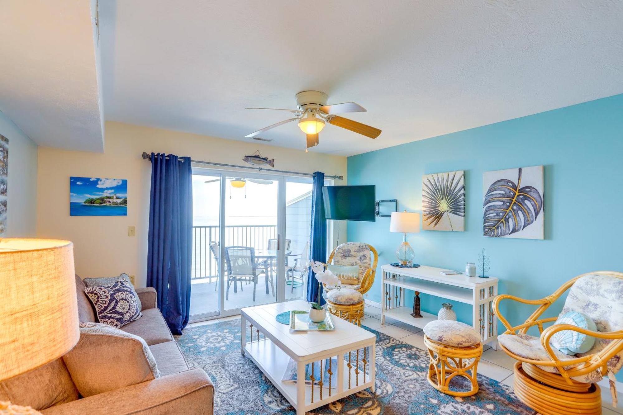 Waterfront Middle Bass Condo With Pool Access! Put-in-Bay Exterior photo
